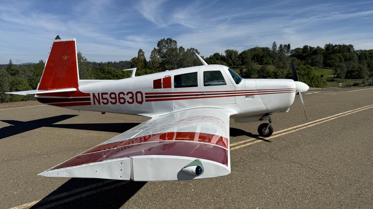 1965 Mooney M20C Photo 2
