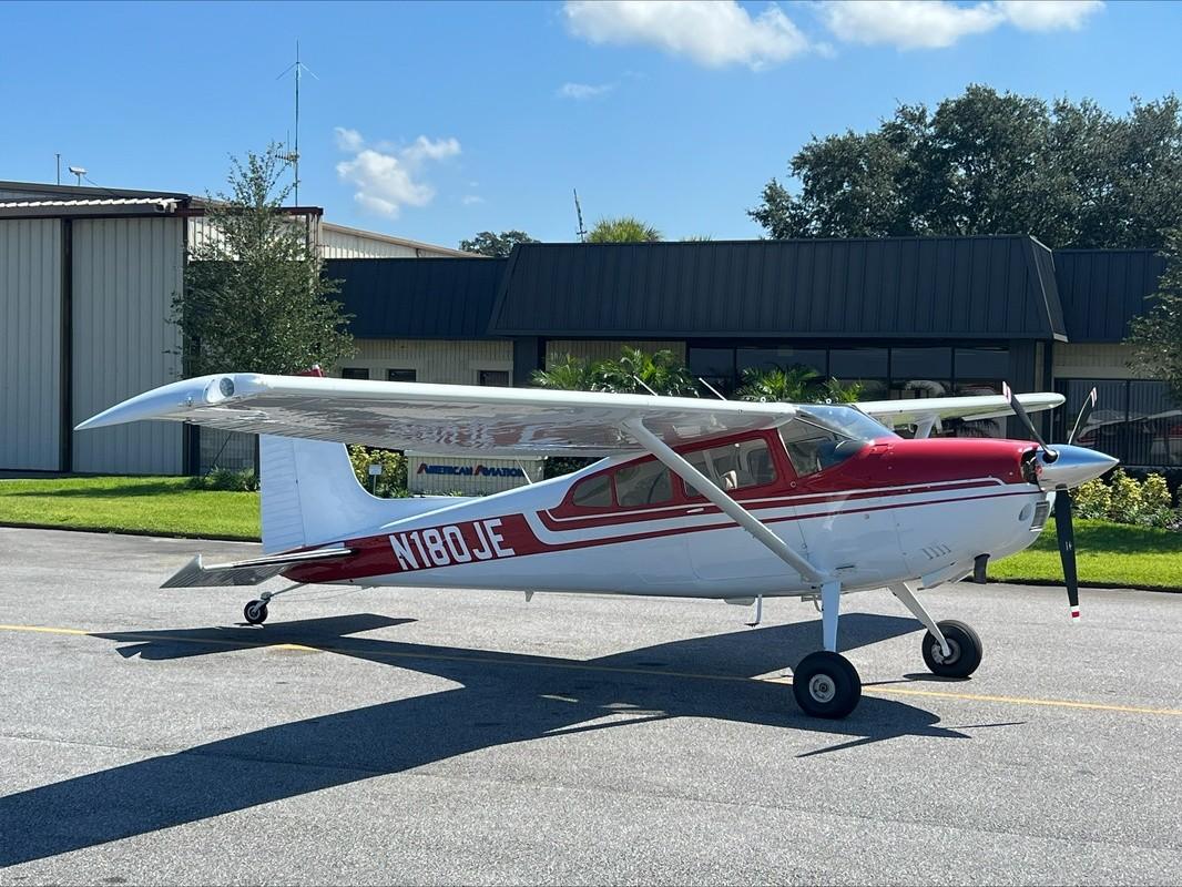 1974 Cessna 180 Skywagon Photo 2