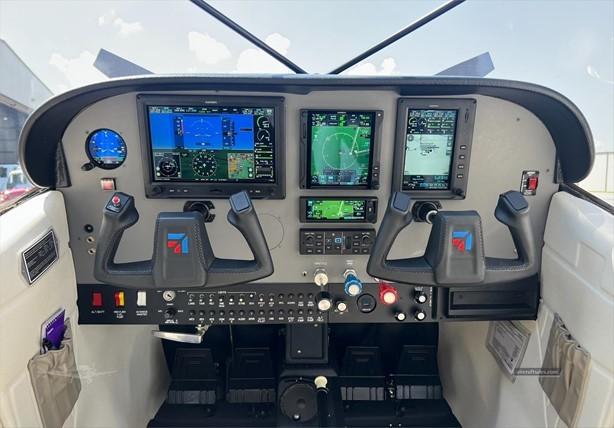 1974 Cessna 180 Skywagon Photo 4