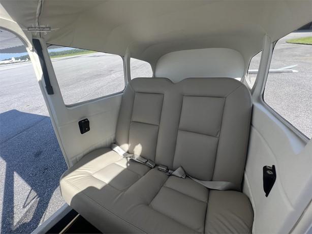 1974 Cessna 180 Skywagon Photo 7