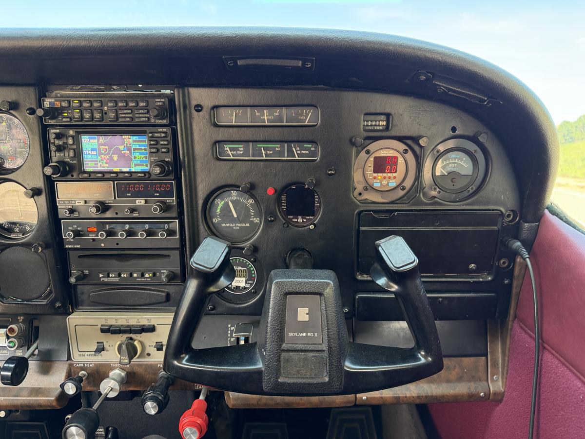 1978 Cessna 182 RG Photo 4