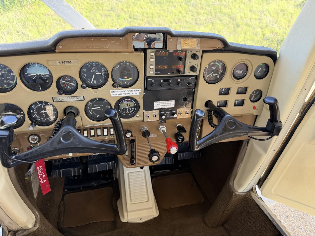 1973 Cessna 150 Photo 7