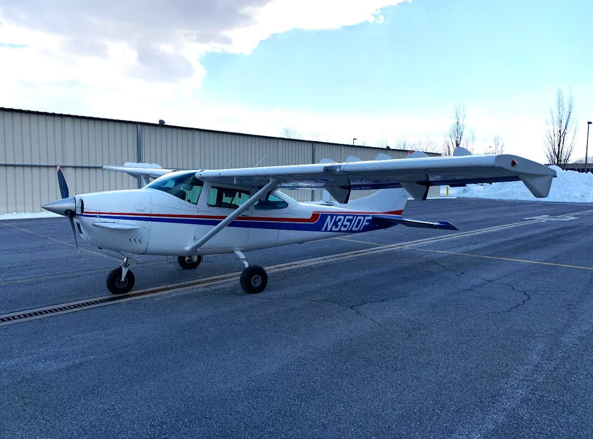 1966 Cessna 182 Wren Photo 2