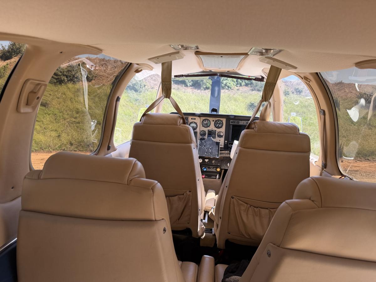 1973 Beech F33A Bonanza Photo 6