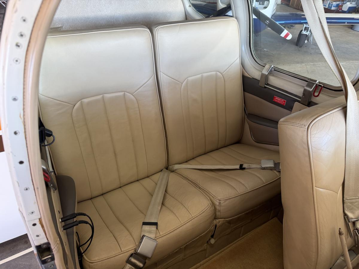 1960 Beechcraft M35 Bonanza Photo 5