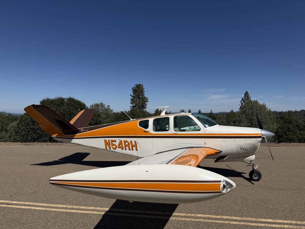 1960 Beechcraft M35 Bonanza Photo 3