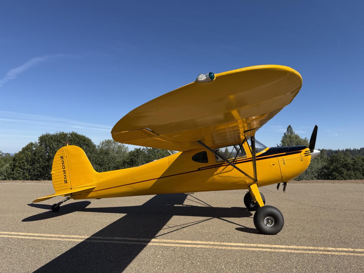 1947 Cessna 140 Photo 3