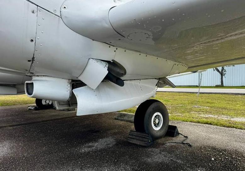 1967 PIPER AZTEC C Photo 2