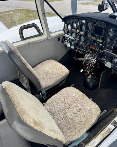 1967 PIPER AZTEC C Photo 4