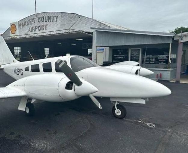 1975 PIPER SENECA II Photo 2