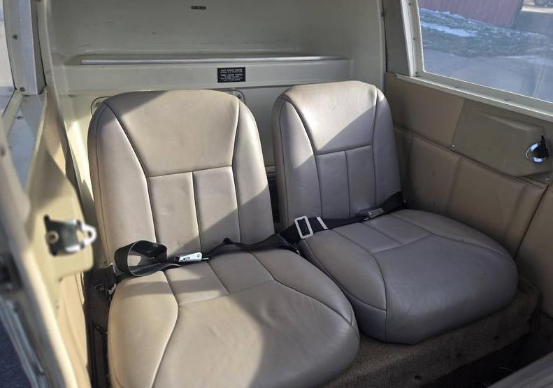 1971 PA-28 PIPER CHEROKEE 140 Photo 6