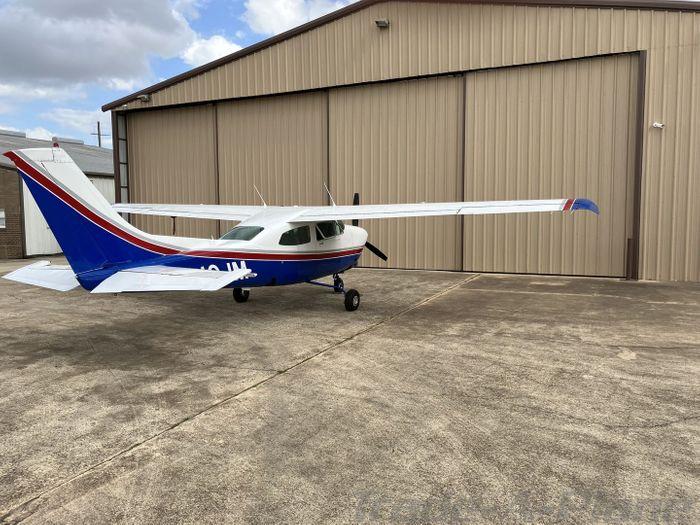 1981 CESSNA T210N Photo 4