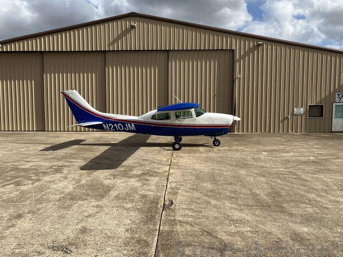 1981 CESSNA T210N Photo 6