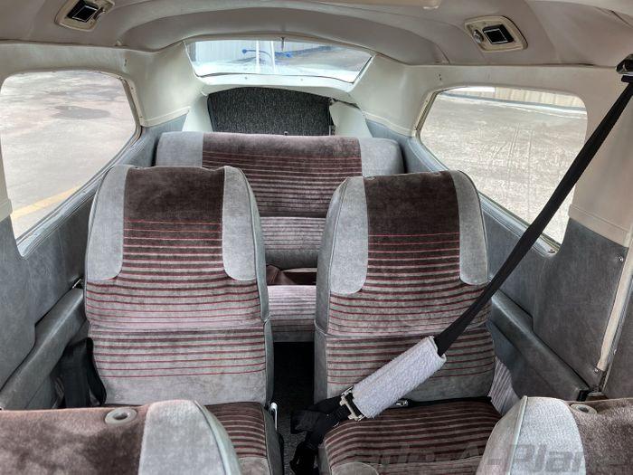 1981 CESSNA T210N Photo 2