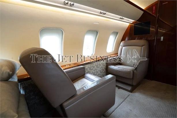 2008 BOMBARDIER CHALLENGER 605 Photo 3
