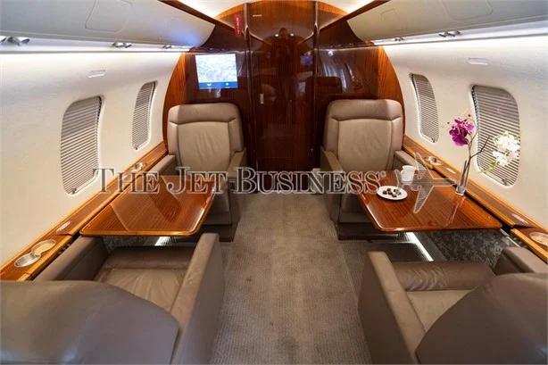 2008 BOMBARDIER CHALLENGER 605 Photo 5