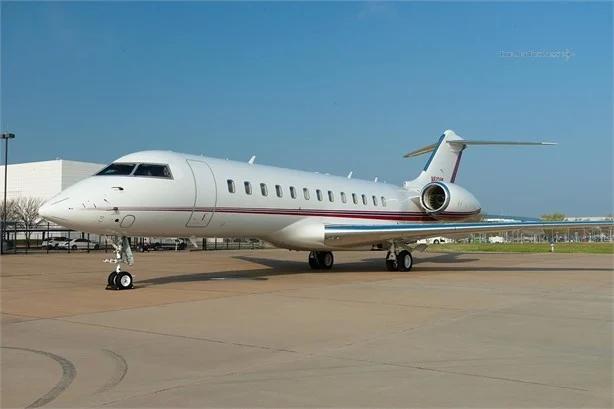 2005 BOMBARDIER GLOBAL EXPRESS Photo 2