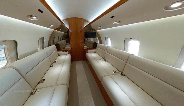 2010 BOMBARDIER GLOBAL EXPRESS XRS Photo 5