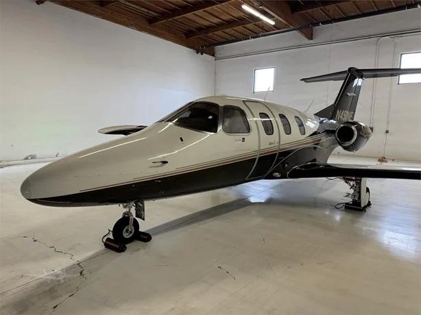 2015 ECLIPSE 550 Photo 2