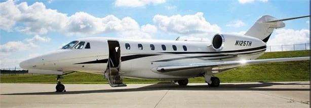 2002 CESSNA CITATION X Photo 2