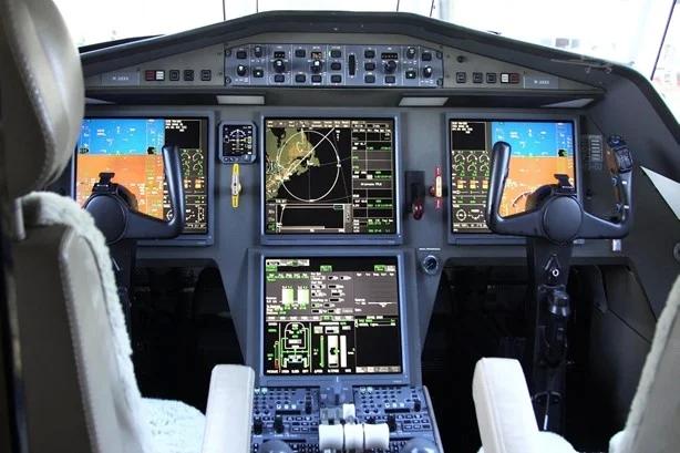 2004 DASSAULT FALCON 900EX EASY Photo 3
