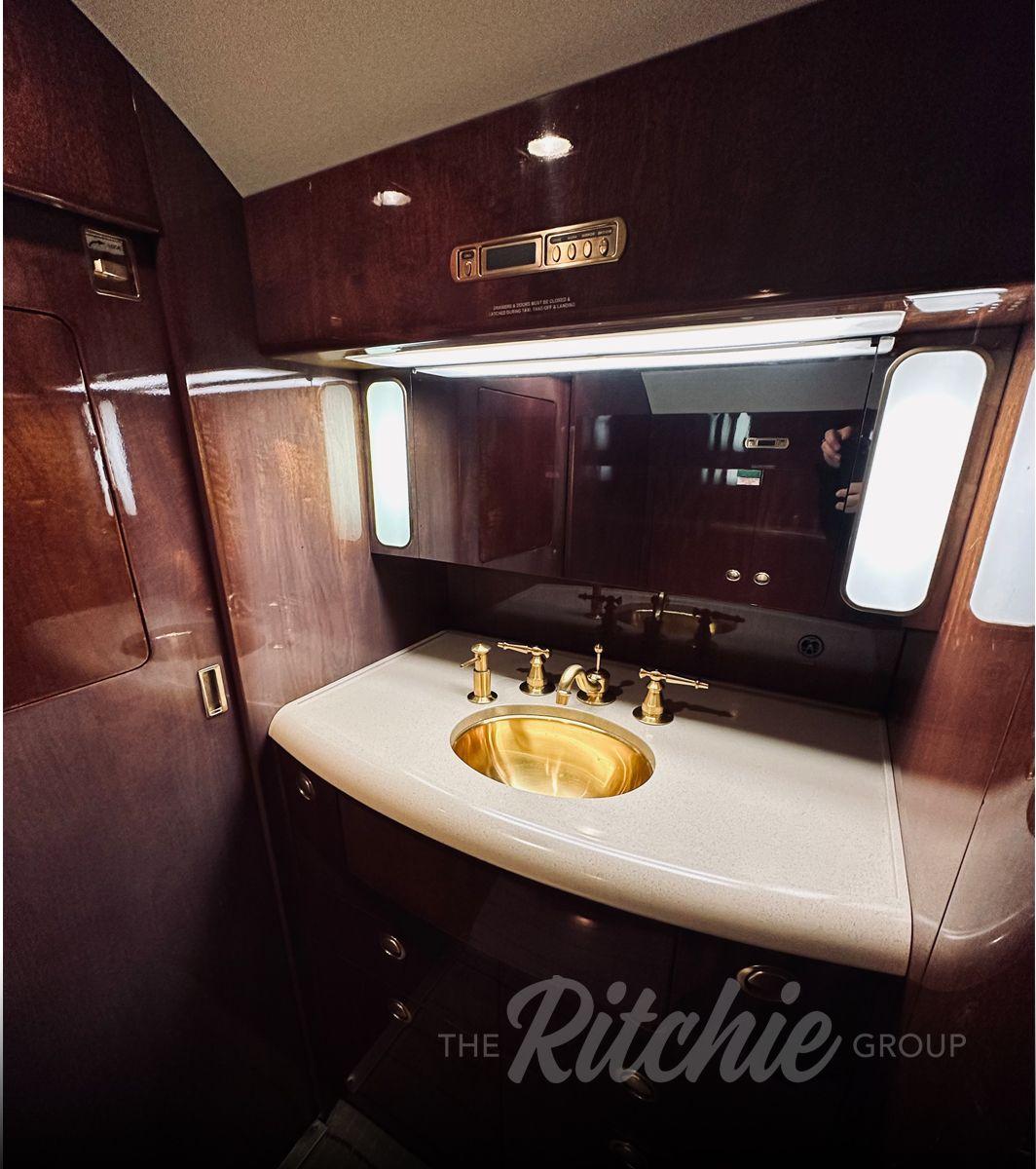 2000 Gulfstream GIVSP Photo 3