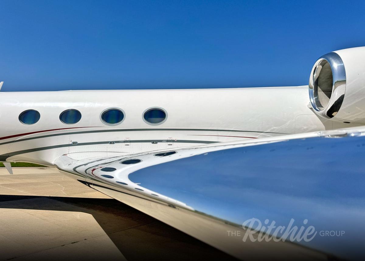 2007 Gulfstream G550 Photo 4