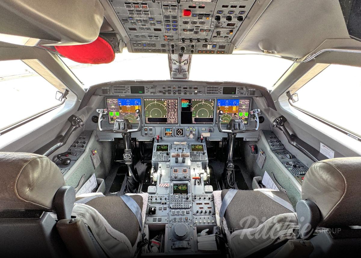 2007 Gulfstream G550 Photo 3