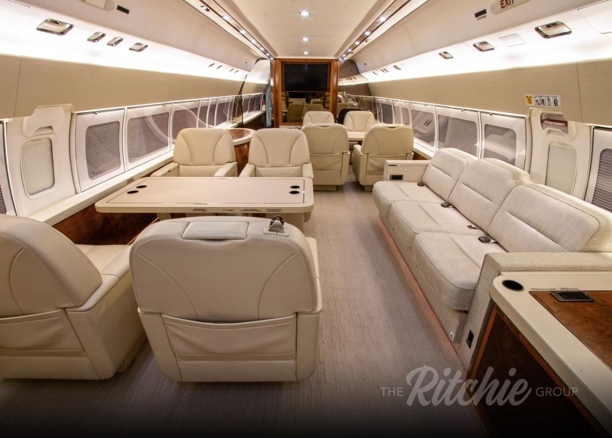 1998 Boeing BBJ Photo 2