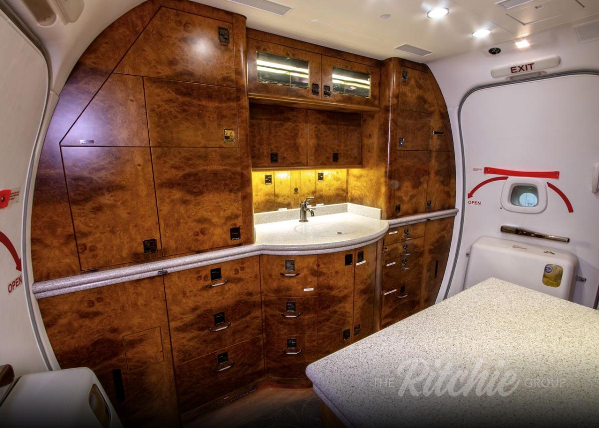 1998 Boeing BBJ Photo 6