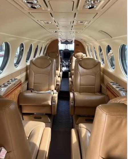 1999 Beech King Air 350 Photo 3