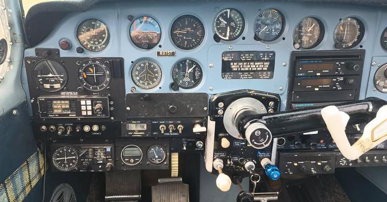 1960 Beech 33 Debonair Photo 5