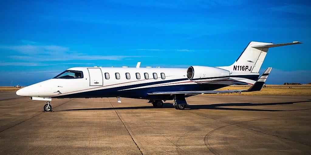 2005 Learjet 40 XR Photo 2