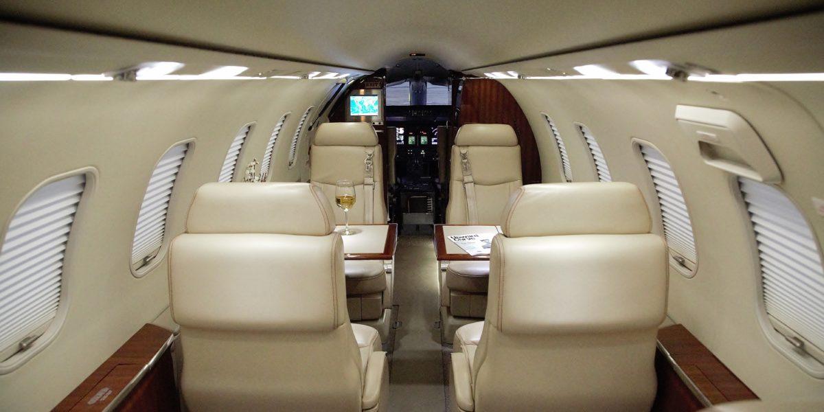 2005 Learjet 40 XR Photo 3