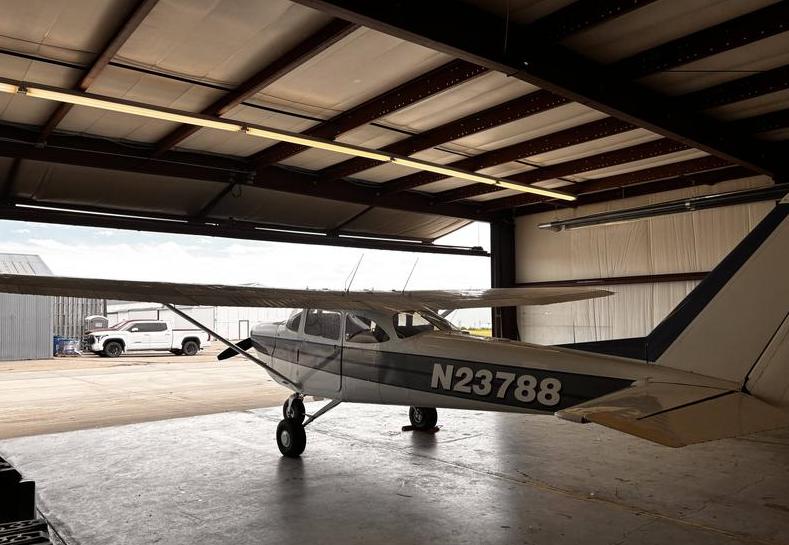 1967 CESSNA 172 T41B 180HP Photo 2
