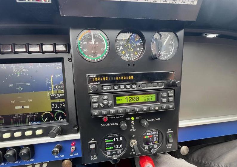 Vans RV-6 Photo 2