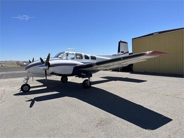 1956 BEECHCRAFT E50 TWIN BONANZA Photo 3