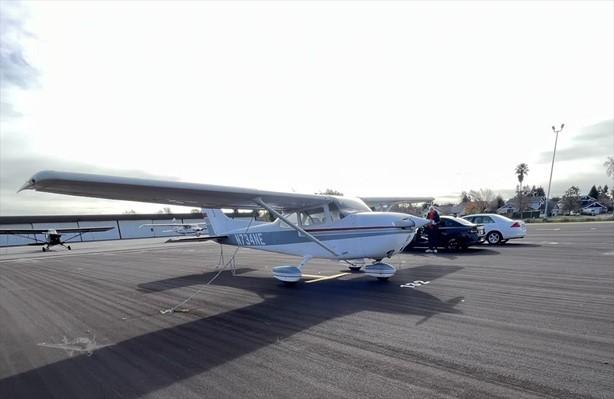 1977 CESSNA 172N SKYHAWK Photo 3