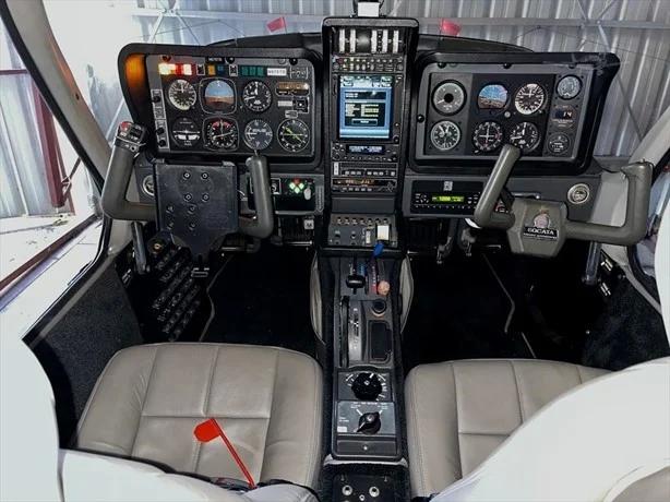 1995 SOCATA TB-20 TRINIDAD Photo 5