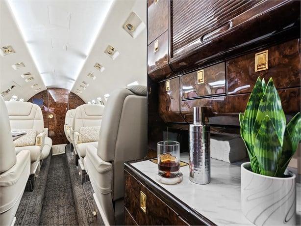 HAWKER 1000A Photo 5