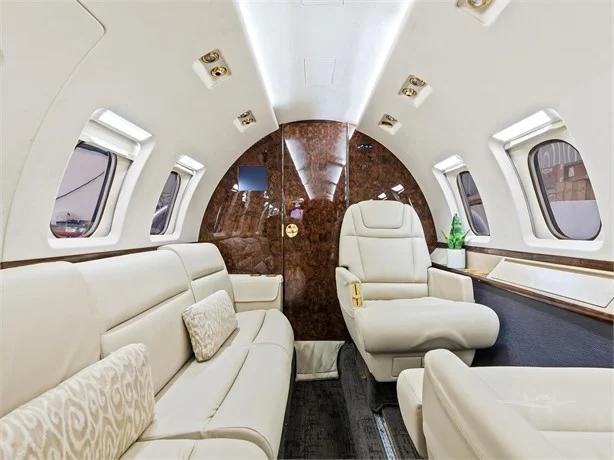 HAWKER 1000A Photo 2