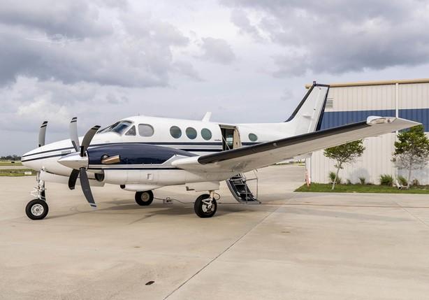 1981 BEECHCRAFT KING AIR C90 Photo 7