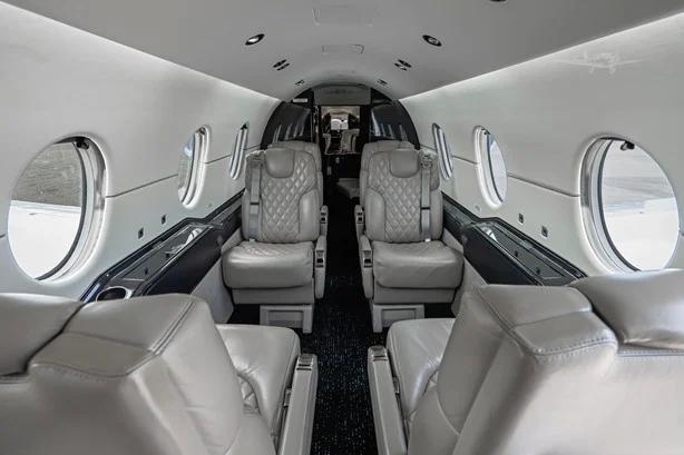 1997 BEECHCRAFT BEECHJET 400A Photo 2