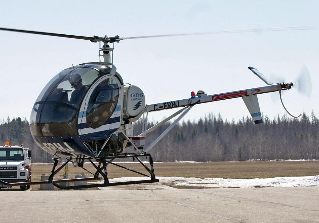 1991 Schweizer 300C Photo 2