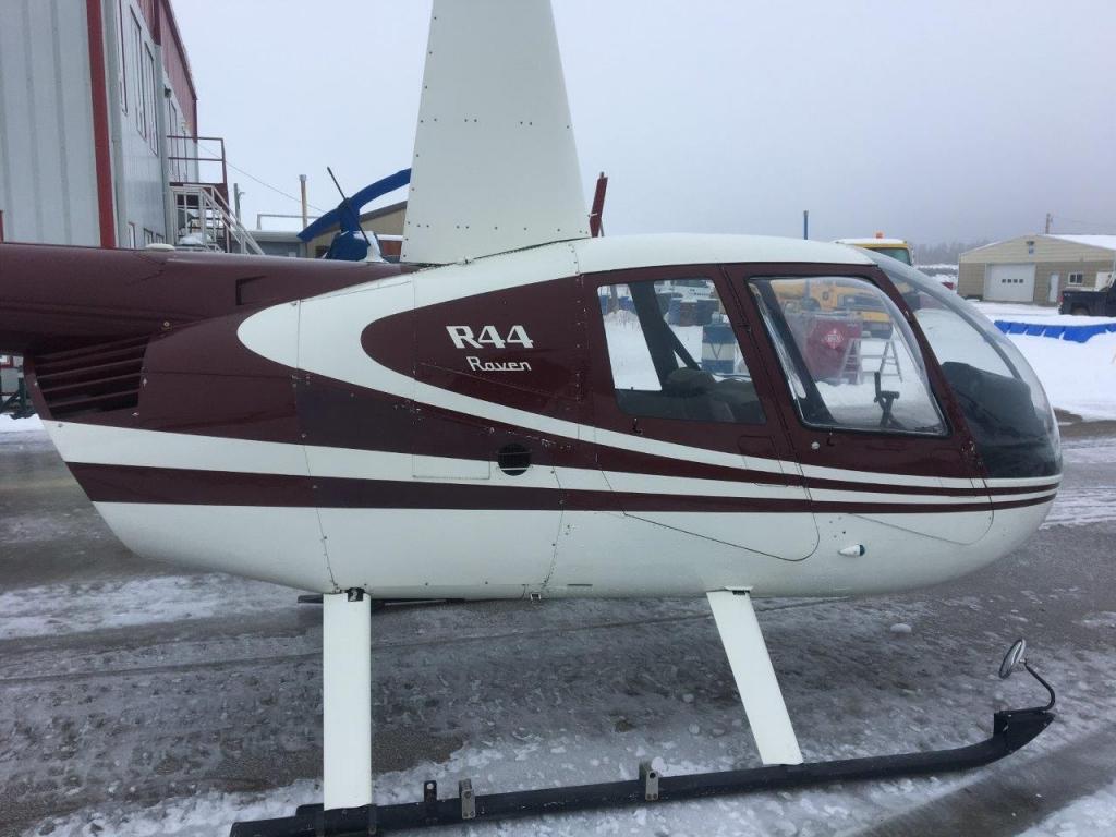 2002 Robinson R44 Raven I Photo 2