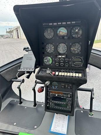 1988 ENSTROM 280FX Photo 3