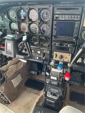 1979 CESSNA 210 Photo 7