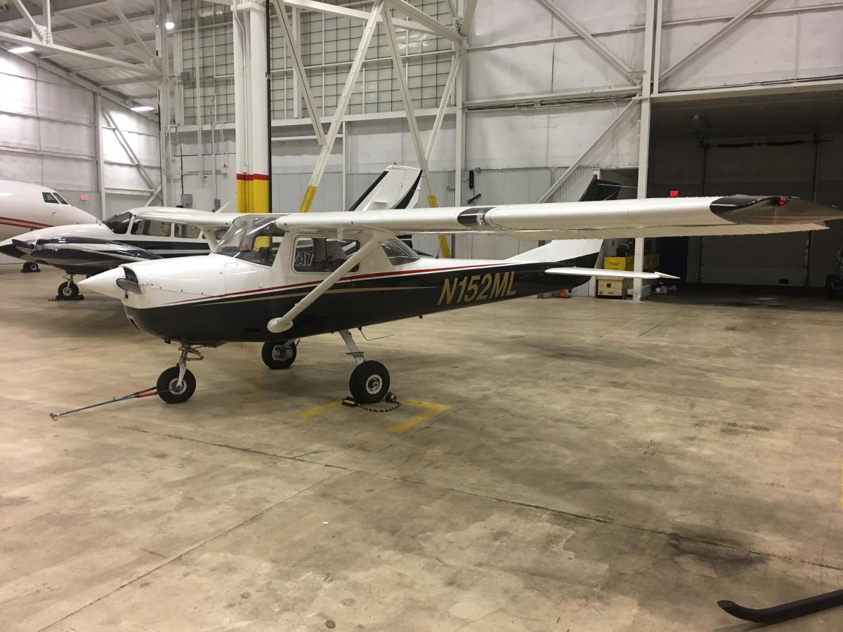 1969 Cessna 150J Photo 2