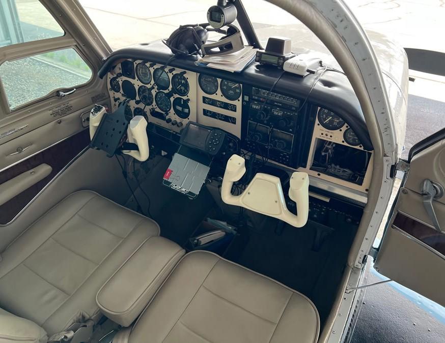 1961 Beech N35 Bonanza Photo 6