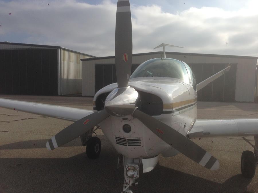 1966 Beech V35 Bonanza Photo 4